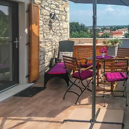 Li Apartment