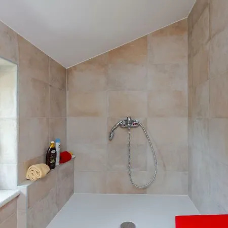Li Apartment