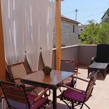 Li Tar-Vabriga